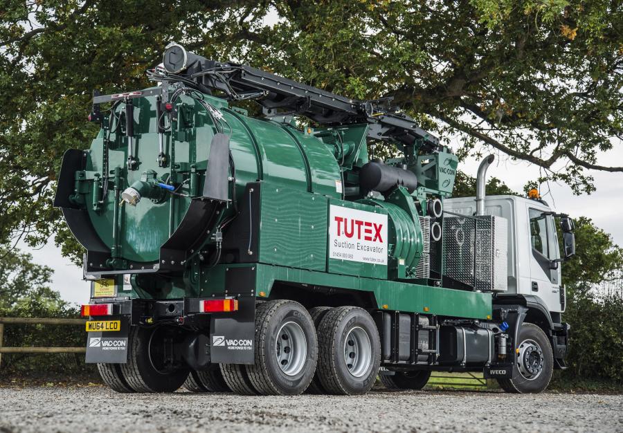  Iveco Trakker Hi-Land 330 6x4 2013 года  (UK) (фото 2 из 3)